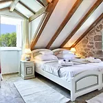 Feriehus Stunning In With Sauna *