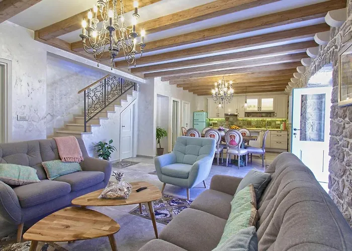 Gorgeous In With Wifi