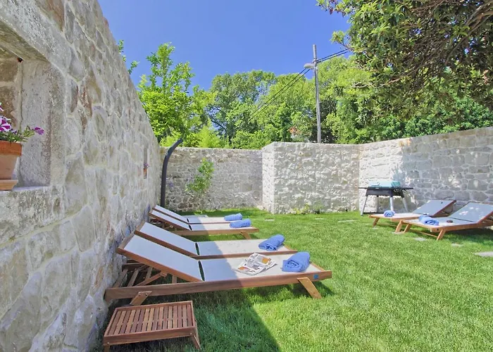 Gorgeous In With Wifi